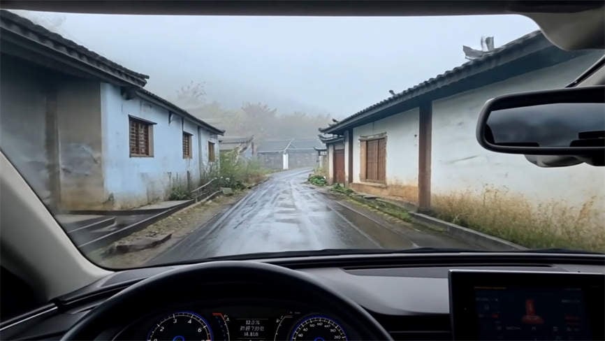 规则怪谈:梦核密室逃脱/Rules of Strange Tales Dream Core Escape Room（V250215 集成全DLCs Build.17347841升级档 中文语音）