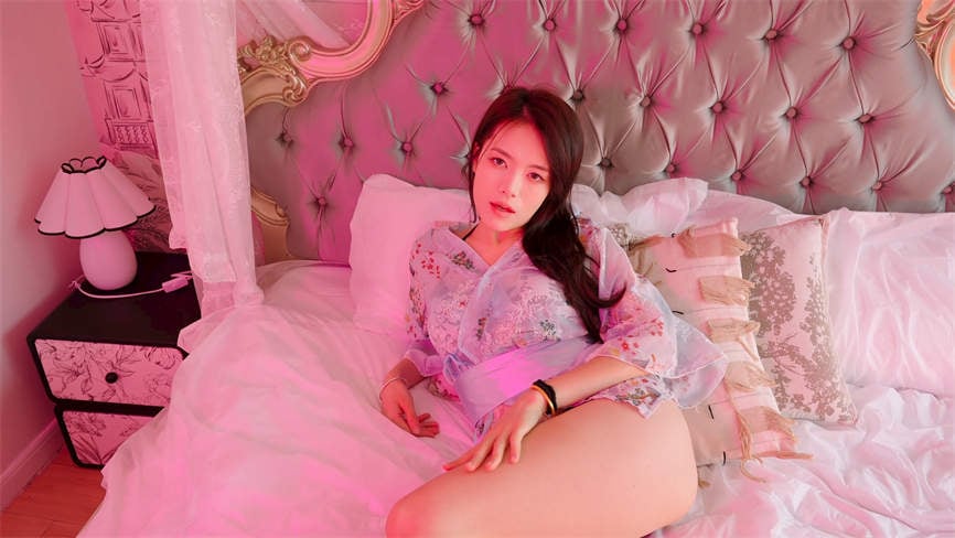 请做Coser的主人4/Fell in Love with Coser 4（V1.0.1+集成全DLCs+Build.18255233升级档+中文语音）